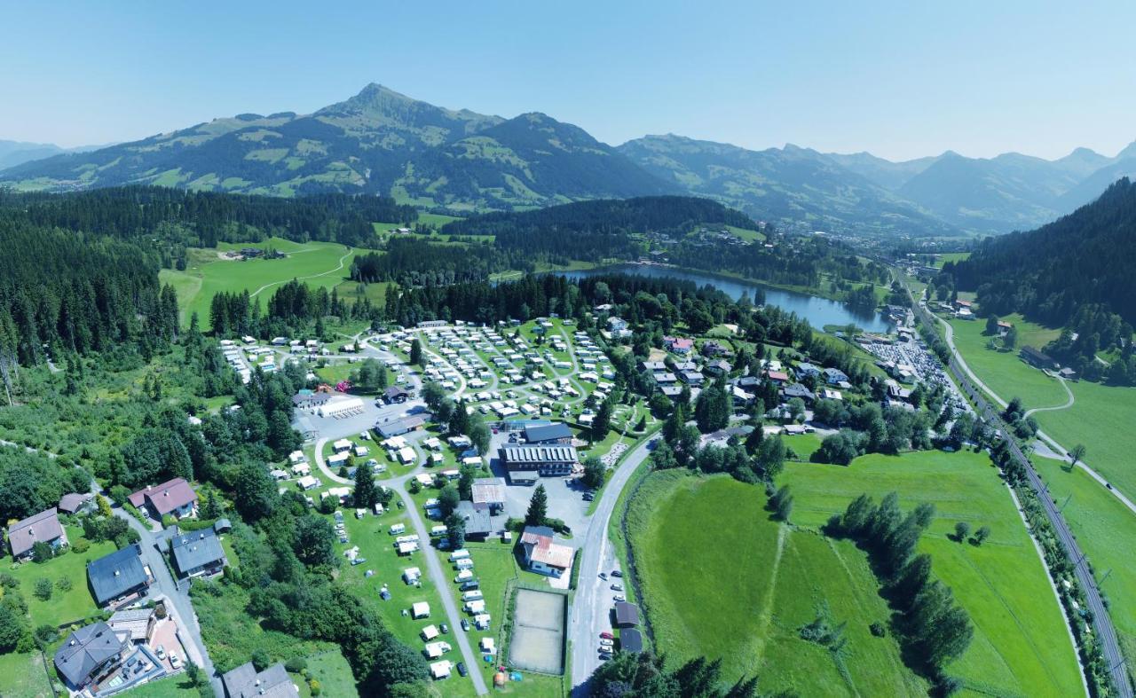 Bruggerhof - Camping, Restaurant, Hotel Kitzbuhel Bagian luar foto
