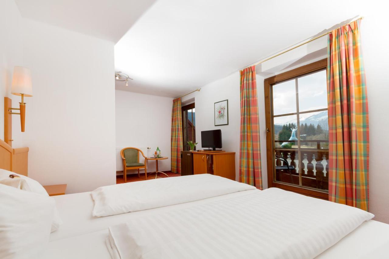 Bruggerhof - Camping, Restaurant, Hotel Kitzbuhel Bagian luar foto